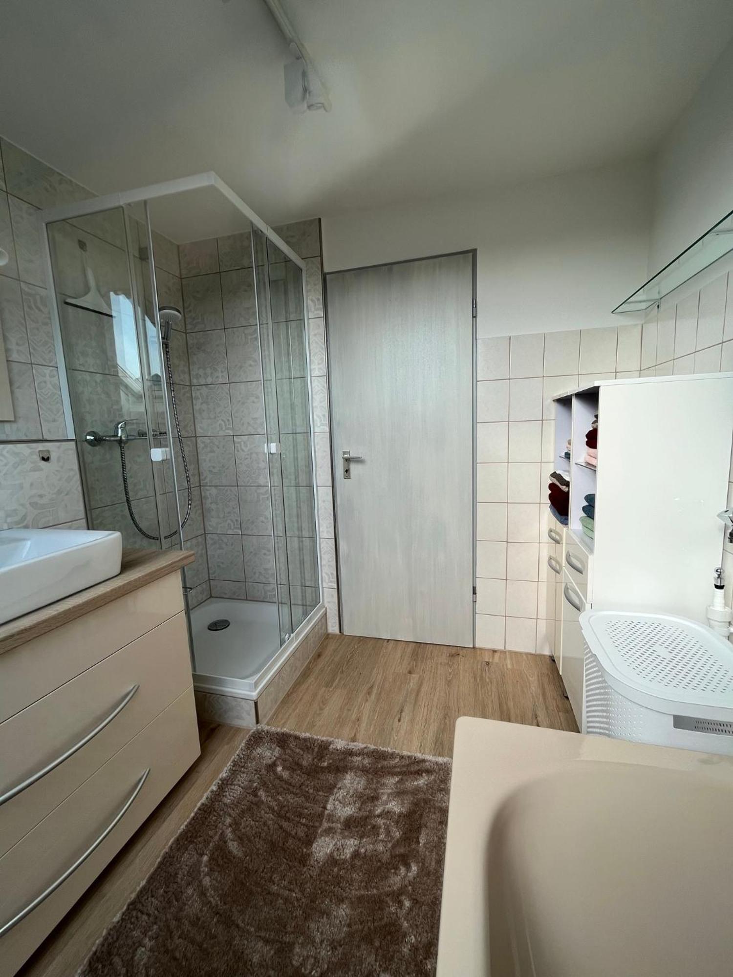 Schoene Wohnung, Bodenseenaehe Равенсбург Екстериор снимка